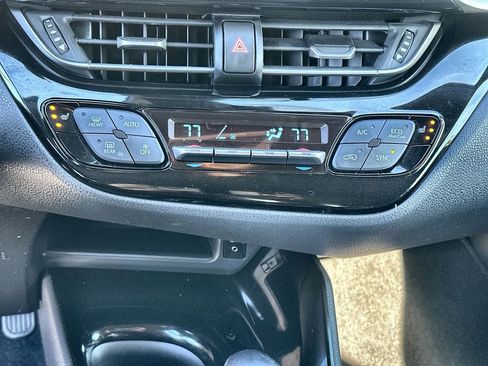 Used 2019 Toyota C-HR Limited image 34