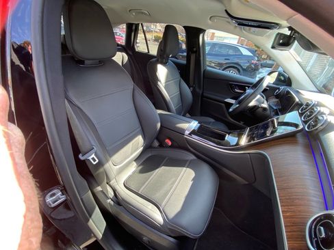 Certified 2025 Mercedes-Benz GLC 350e 4MATIC image 28