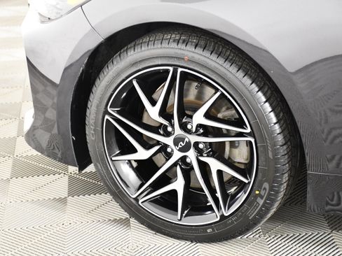 Used 2023 Kia Stinger GT-Line w/ Sun & Sound Package AWD/4WD image 52