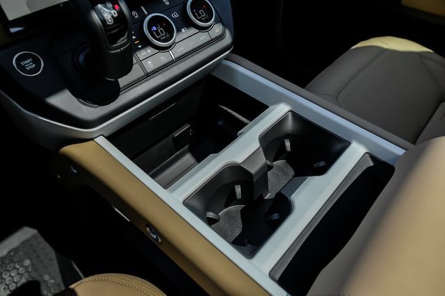 New 2026 Land Rover Defender 110 S AWD/4WD image 33