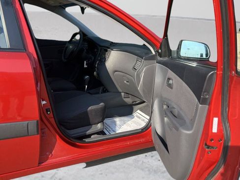 Used 2008 Kia Rio LX FWD image 16