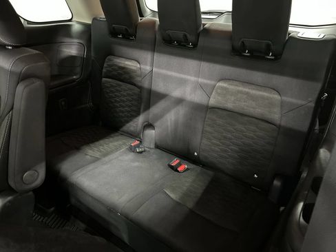 Used 2023 Nissan Pathfinder SV w/ SV Premium Package AWD/4WD image 21