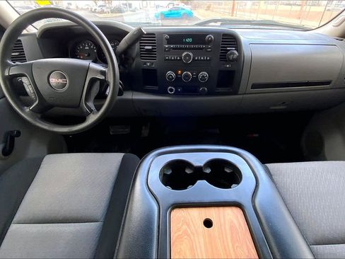 Used 2007 GMC Sierra 1500 W/T w/ Work Truck Preferred Package image 13