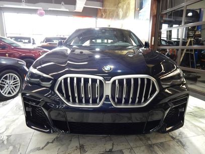 Used 2022 BMW X6 xDrive40i w/ M Sport Package