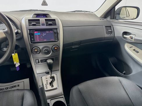 Used 2013 Toyota Corolla S FWD image 25