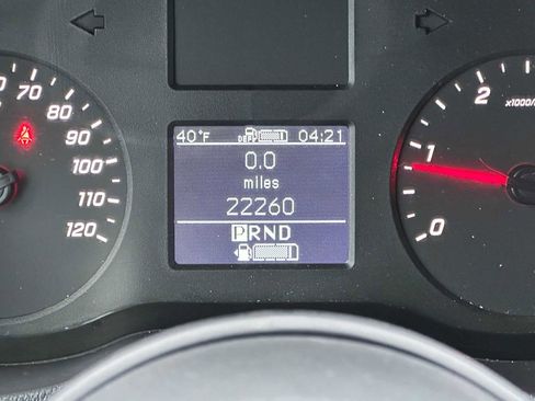 Used 2023 Mercedes-Benz Sprinter 2500 image 27