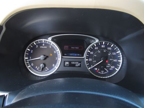 Used 2020 INFINITI QX60 Luxe w/ Essential Package FWD image 29