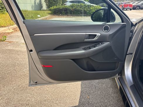 Used 2021 Hyundai Sonata SEL Plus w/ Tech Package image 10