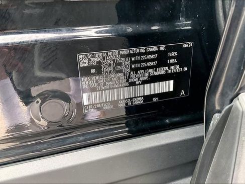 Used 2024 Toyota RAV4 XLE FWD image 36