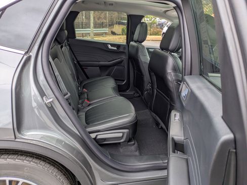 New 2026 Ford Escape SE w/ PHEV Premium Package FWD image 35