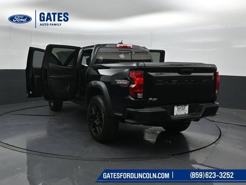 Used 2024 Chevrolet Colorado Trail Boss w/ LPO, Dark Essentials Package AWD/4WD image 56