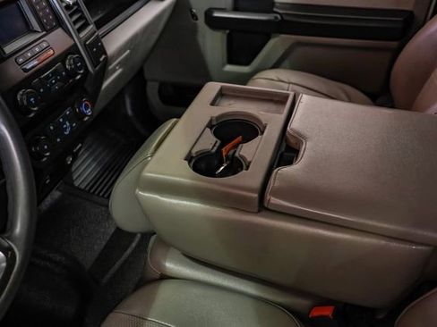 Used 2022 Ford F250 XL w/ Power Equipment Group image 26