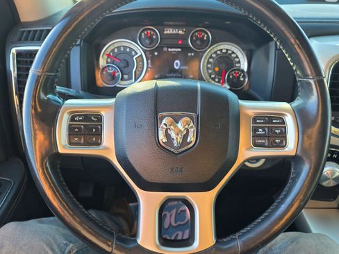 Used 2016 RAM 1500 Laramie w/ Convenience Group image 12