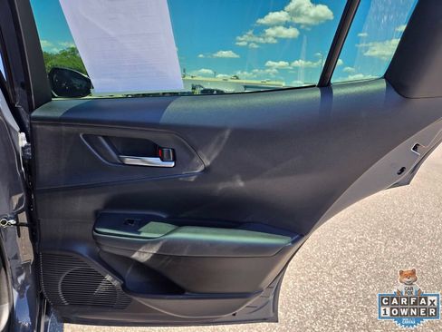Used 2024 Toyota Prius Prime FWD image 41
