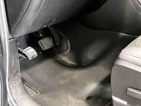 Used 2021 Chevrolet Colorado W/T w/ Custom Special Edition image 22