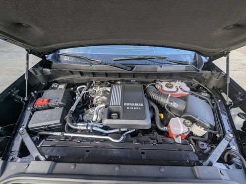 New 2026 Chevrolet Silverado 1500 High Country w/ Midnight Edition image 15