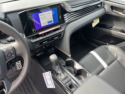 New 2026 Toyota Camry SE FWD image 29