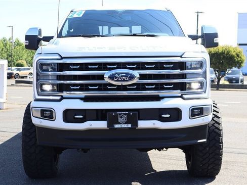 Used 2024 Ford F250 Platinum AWD/4WD image 9