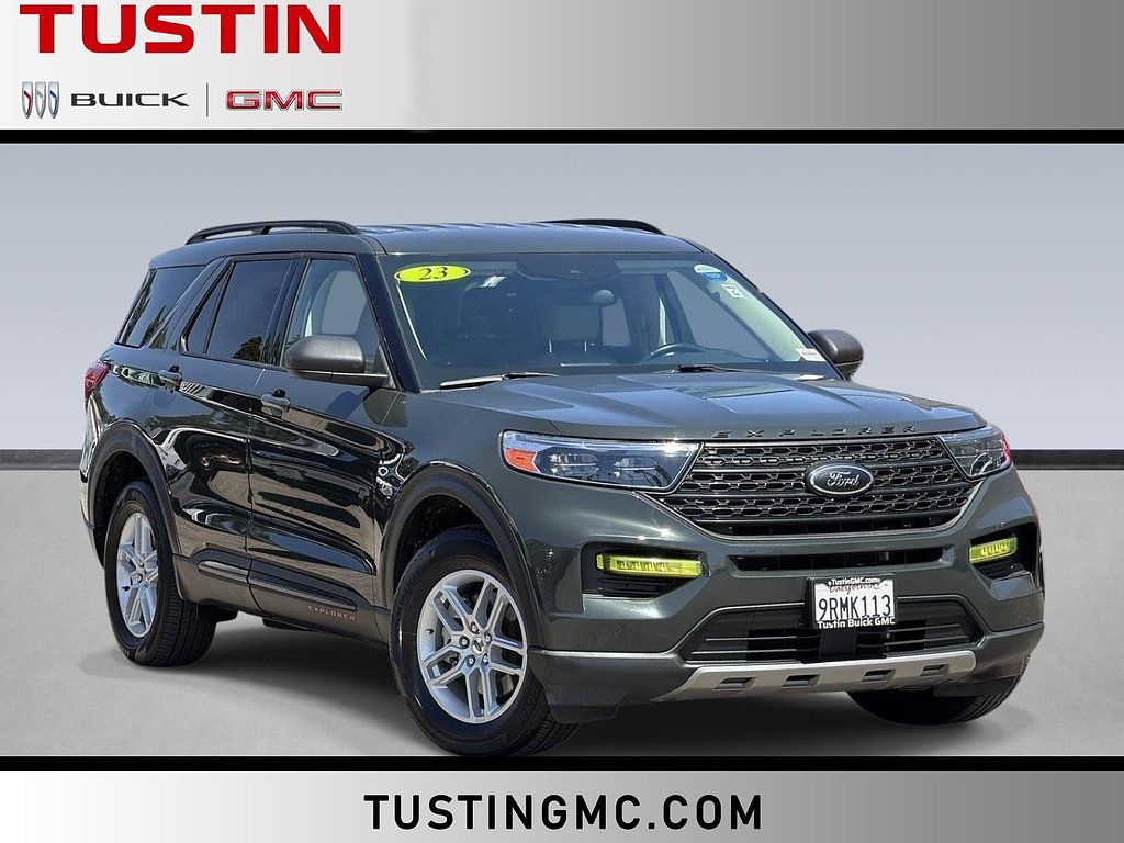 Used 2023 Ford Explorer XLT w/ Equipment Group 202A AWD/4WD image 1