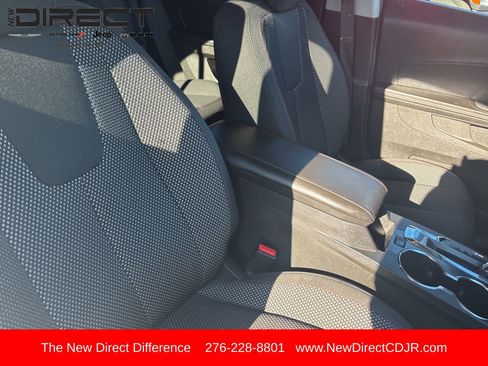 Used 2015 Chevrolet Equinox LT w/ Driver Convenience Package image 34