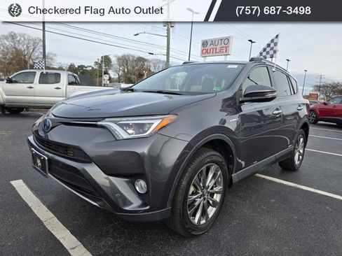 Used 2017 Toyota RAV4 Limited image 1