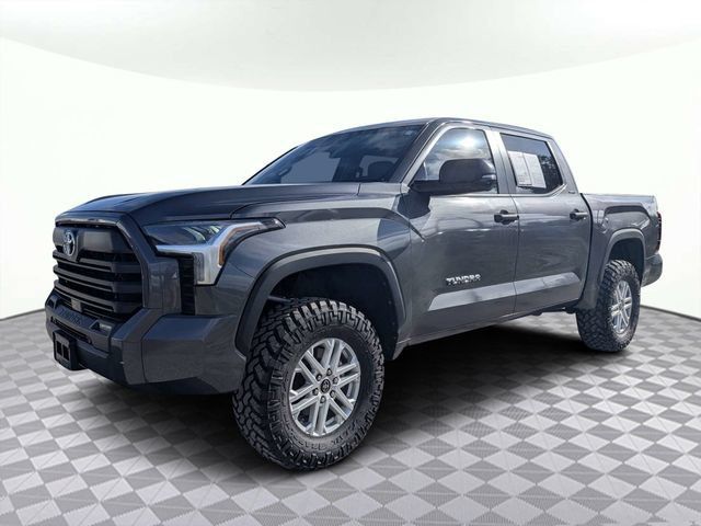 Used 2024 Toyota Tundra SR5 w/ SR5 Convenience Package AWD/4WD image 6