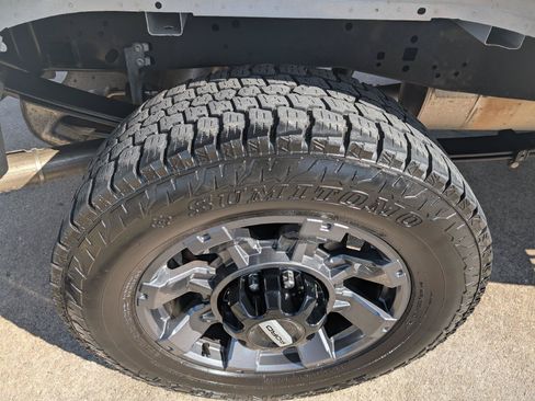 Used 2023 Ford F250 XL w/ STX Appearance Package AWD/4WD image 18