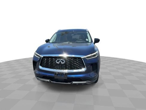 Used 2025 INFINITI QX60 Sensory w/ Vision Package AWD/4WD image 3