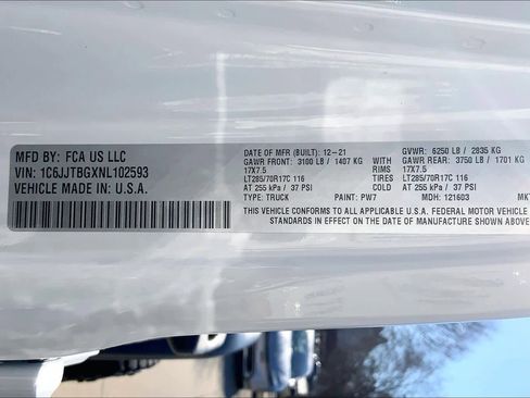 Used 2022 Jeep Gladiator Rubicon w/ Cold Weather Group image 33