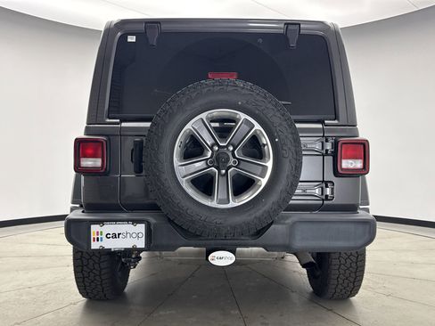 Used 2020 Jeep Wrangler Unlimited Sport S w/ Sun And Sound Package AWD/4WD image 4