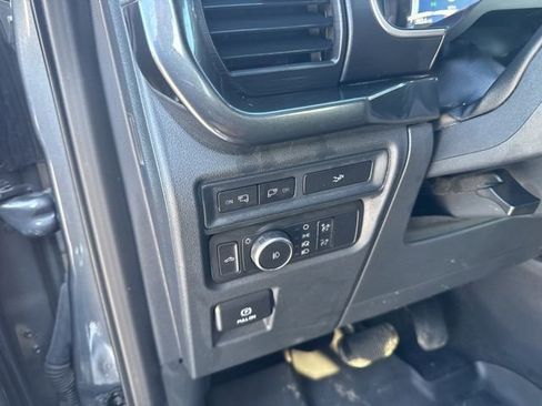 Used 2022 Ford F150 XLT w/ Equipment Group 302A High image 13