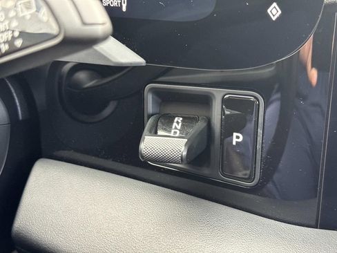 Used 2021 Porsche Taycan 4 Cross Turismo image 28