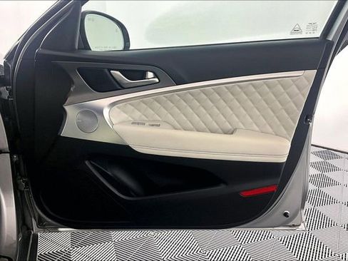 Certified 2025 Genesis G70 3.3T Advanced w/ Sport Prestige Package RWD image 24