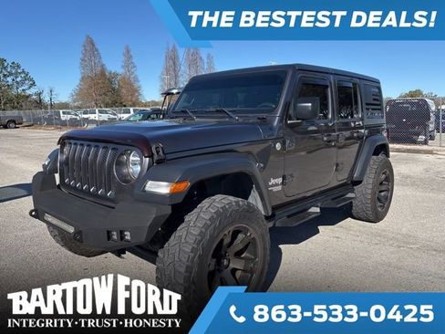 Used 2018 Jeep Wrangler Unlimited Sport S image 1