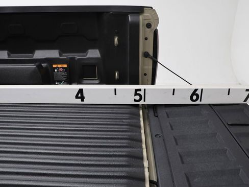 Used 2024 Chevrolet Colorado Trail Boss w/ Advanced Trailering Package image 11