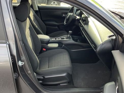 Used 2024 Honda HR-V LX image 25