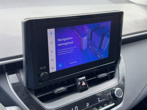 Used 2023 Toyota Corolla LE image 24