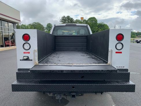 Used 2017 Ford F350 XL image 30