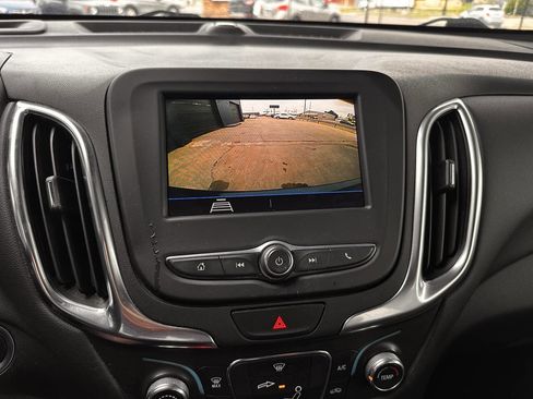 Used 2021 Chevrolet Equinox LT w/ LPO, Floor Liner Package FWD image 13