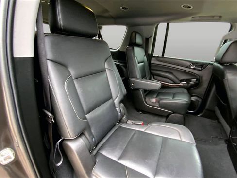 Used 2020 GMC Yukon XL SLT AWD/4WD image 19