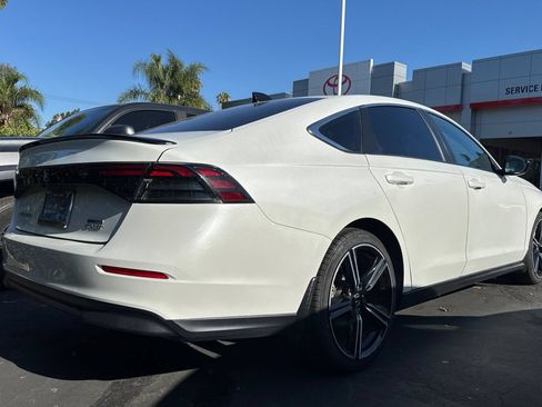 Used 2023 Honda Accord Sport image 5