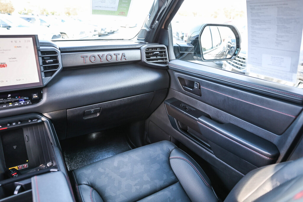 Used 2025 Toyota Tundra TRD Pro AWD/4WD image 6