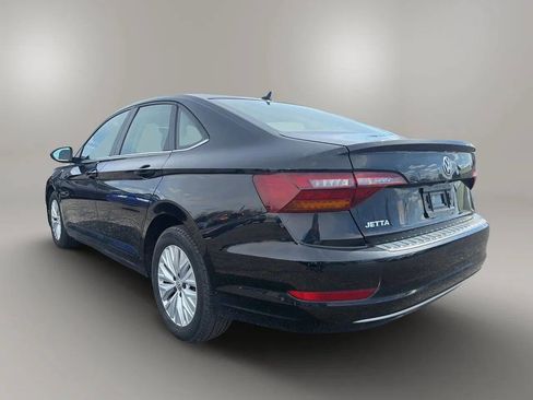 Used 2019 Volkswagen Jetta S w/ Driver Assistance Package FWD image 5