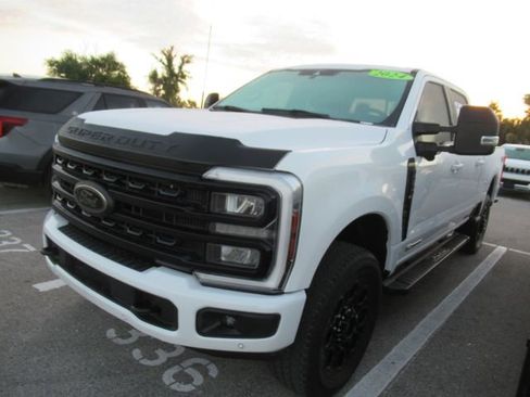 Used 2024 Ford F250 Lariat w/ Lariat Ultimate Package image 3