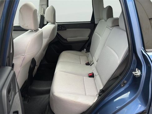 Used 2014 Subaru Forester 2.5i Premium AWD/4WD image 20