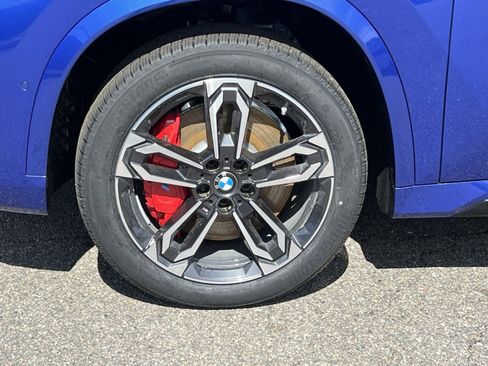 New 2026 BMW X1 xDrive28i w/ Technology Package AWD/4WD image 9