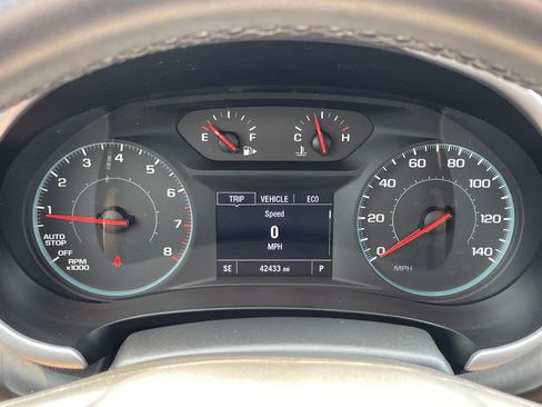 Used 2023 Chevrolet Malibu LT w/ Midnight Edition FWD image 15