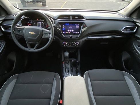 Used 2023 Chevrolet TrailBlazer LT w/ Convenience Package image 24