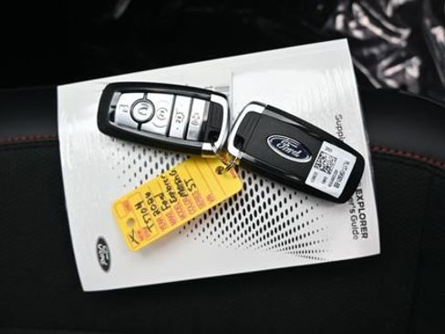New 2026 Ford Explorer ST w/ Sun And Sound Package image 14