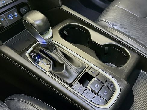 Used 2019 Hyundai Santa Fe Limited w/ Cargo Package image 25